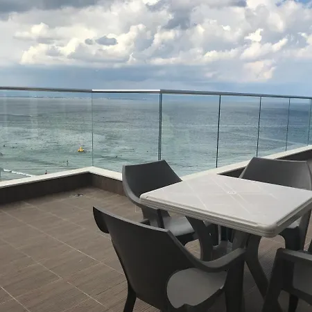 فندق Dune Beach بوموري